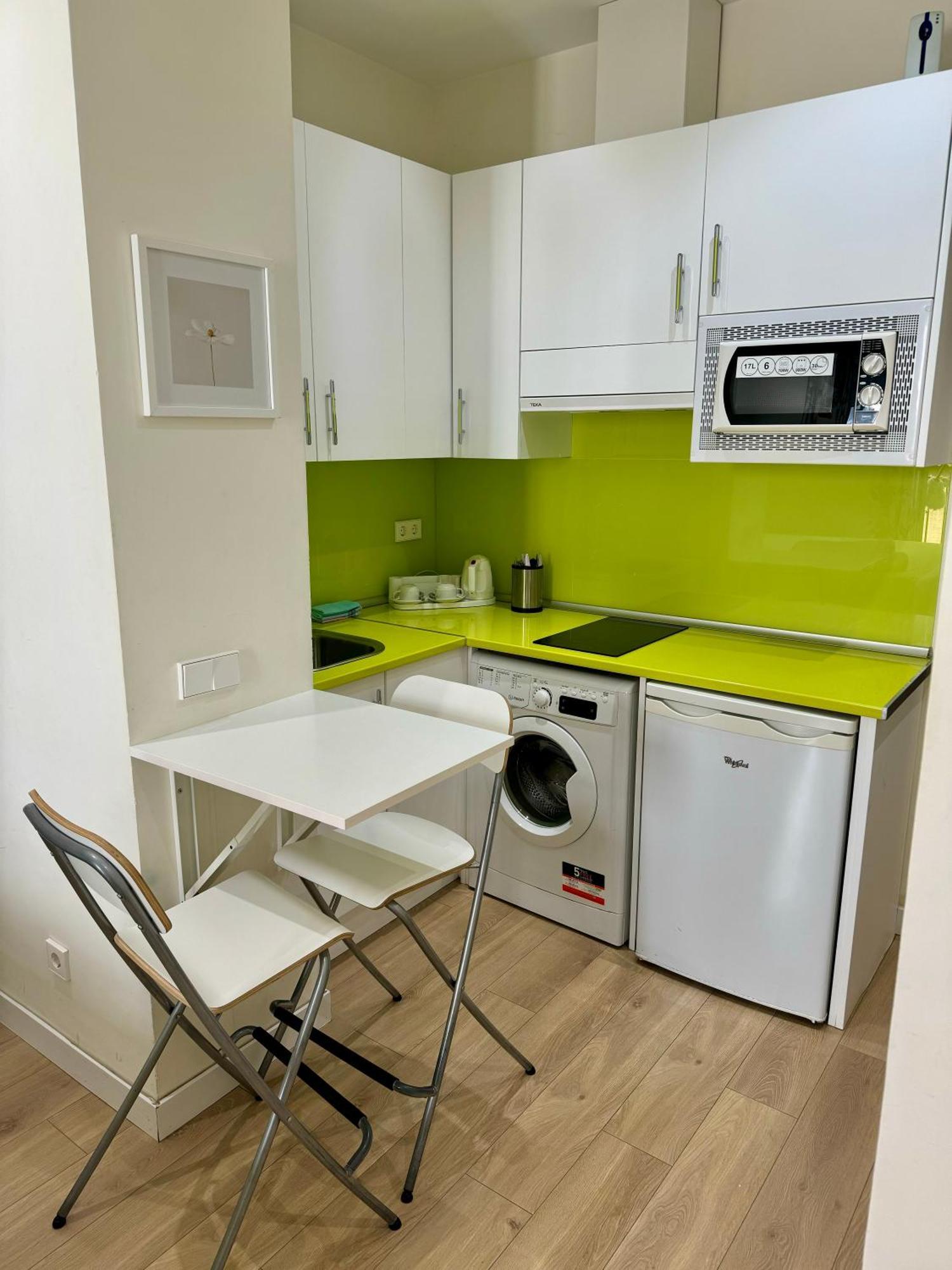 Apartamentos Apolo Madri Exterior foto