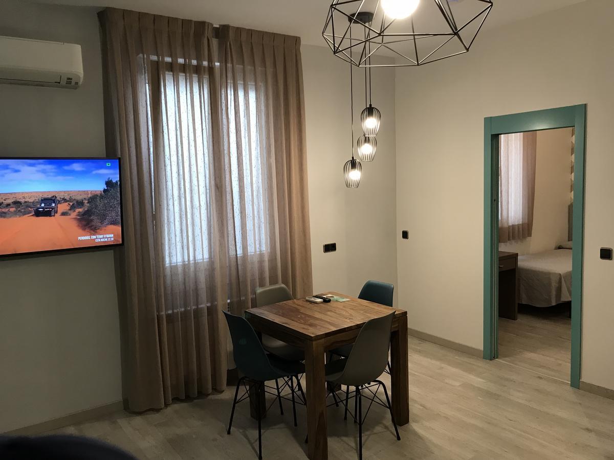 Apartamentos Apolo Madri Exterior foto