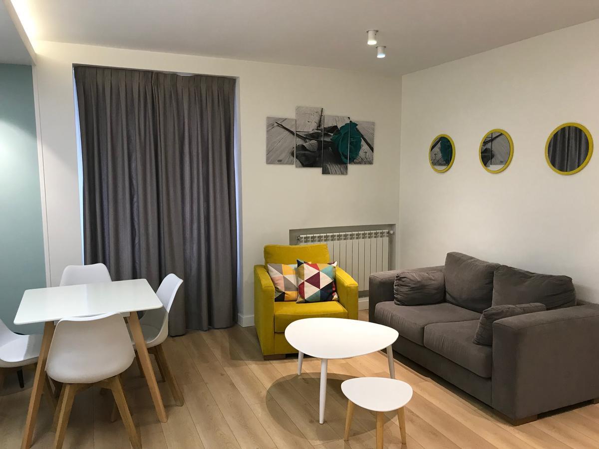 Apartamentos Apolo Madri Exterior foto